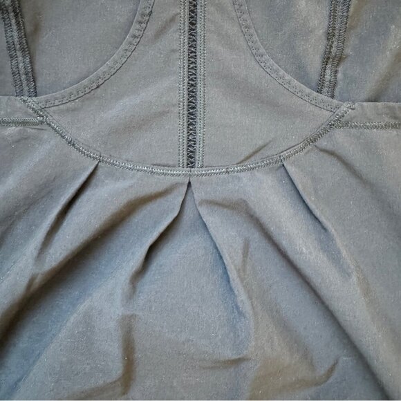 Lululemon Singlet Sculpt It Black Tank Top Tee Racerback Mesh Detailing Sz 4 - Picture 9 of 10